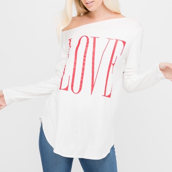 ❤️ Off the shoulder LOVE top - Picture 2 of 3